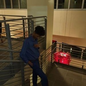 Meet your Posher, Jj